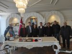 Sağlam, desteklerle ilerliyor