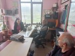Ayşe Yıldırım mahalle ziyaretlerinde