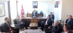 Sağlam Adımlarla Geliyorlar