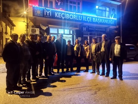 İYİ Parti tüm teşkilatıyla gece gündüz sahada