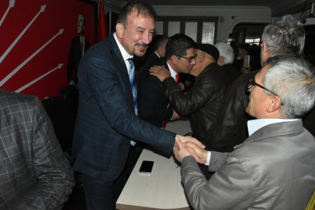 CHP adaylarını tanıttı