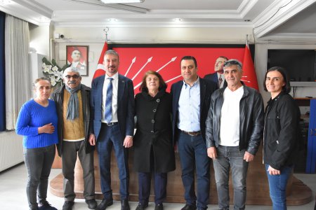 CHP adaylarını tanıttı