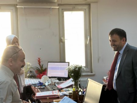 Osman Zabun, Adalet Sarayı'nda personeli ziyaret etti