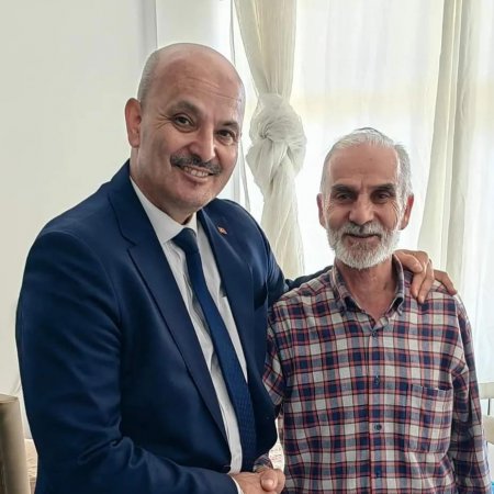 Yakup Kütük, şehit ailelerini ziyaret etti