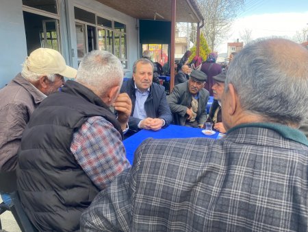 AK Parti'nin adayları Karaağaç pazarında