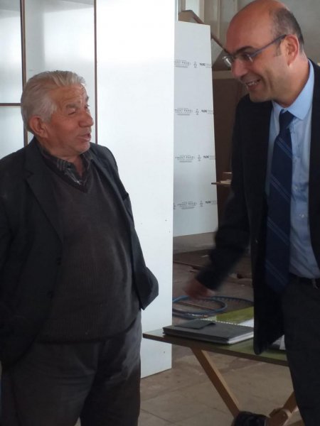 Kodaman Yalvaç'ta çalmadık kapı bırakmıyor