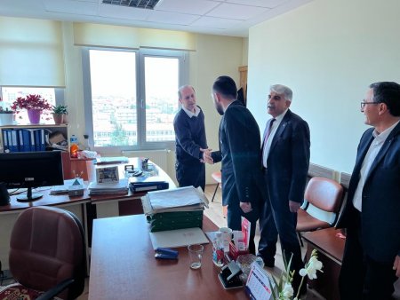 MHP Milletvekili Adayı Selim Öncel, esnaflarla iç içe