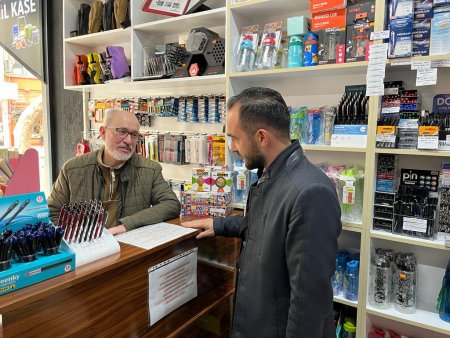 MHP Milletvekili Adayı Selim Öncel, esnaflarla iç içe