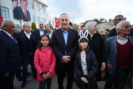 Bakan Çavuşoğlu Eğirdir'de iftar programına katıldı