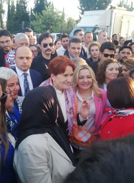 İyi Parti Lideri Akşener, Cesur’u yanından ayırmadı