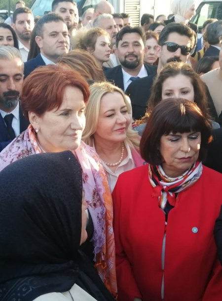 İyi Parti Lideri Akşener, Cesur’u yanından ayırmadı