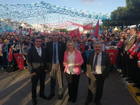 İyi Parti Lideri Akşener, Cesur’u yanından ayırmadı