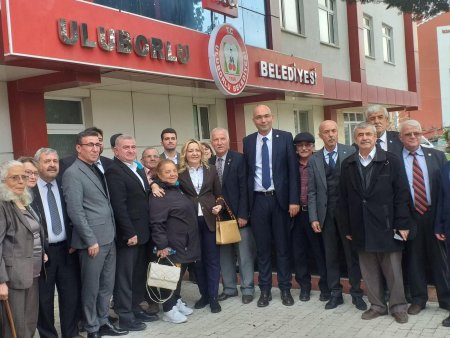 İYİ Parti Isparta milletvekili adayları ilçe gezilerine devam ediyor