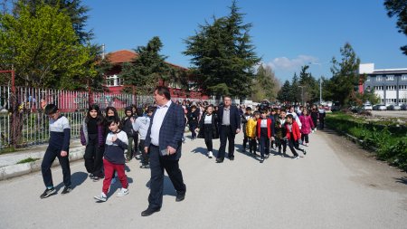 Isparta Kitap Günleri Fuarı başladı