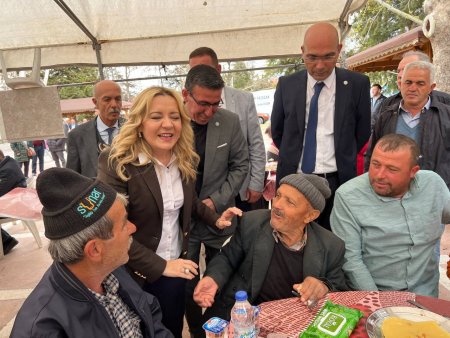 İslamköy Cesur’u bağrına bastı