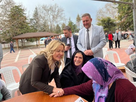 İslamköy Cesur’u bağrına bastı