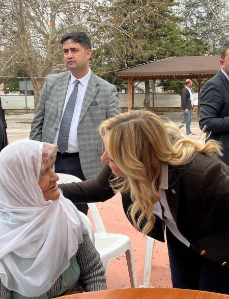İslamköy Cesur’u bağrına bastı