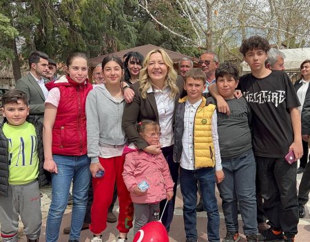 İslamköy Cesur’u bağrına bastı