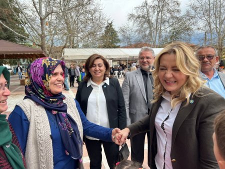 İslamköy Cesur’u bağrına bastı