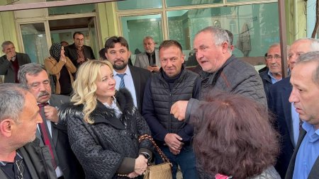 Senirkent, Yalvaç, Büyükkabaca’da da  Cesur’a yoğun ilgi