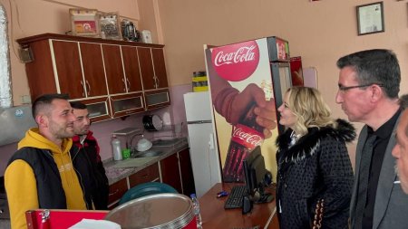 Senirkent, Yalvaç, Büyükkabaca’da da  Cesur’a yoğun ilgi