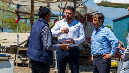 Memleket Partisi milletvekili adayı Harun Hakeri Yalvaç'ta 