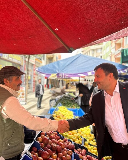 Osman Zabun Salı Pazarı'nda