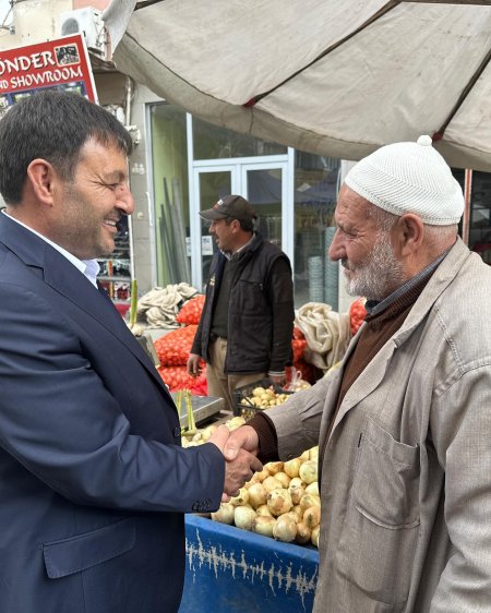 Osman Zabun Salı Pazarı'nda