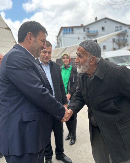 Osman Zabun Salı Pazarı'nda