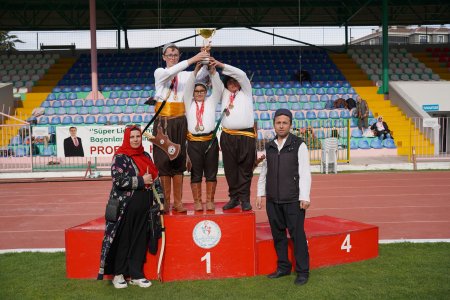 Okul Sporları Geleneksel Türk Okçuluğu Yarışları