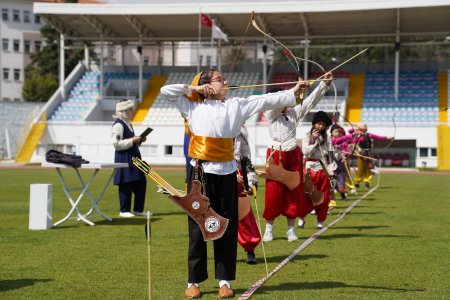 Okul Sporları Geleneksel Türk Okçuluğu Yarışları