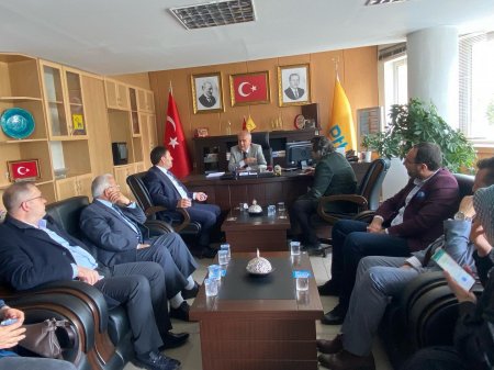 Osman Zabun'dan PTT başmüdürlüğüne ziyaret