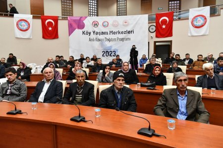  Köy Yaşam Merkezleri'nde arıcılık desteklemeleri başladı