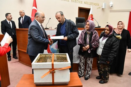  Köy Yaşam Merkezleri'nde arıcılık desteklemeleri başladı