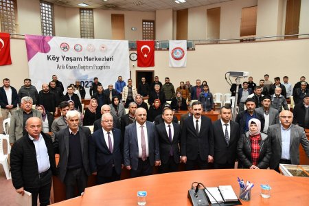  Köy Yaşam Merkezleri'nde arıcılık desteklemeleri başladı
