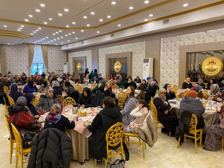 AK Partili kadınlardan Osman Zabun’a sevgi seli 