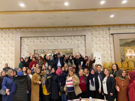 AK Partili kadınlardan Osman Zabun’a sevgi seli 
