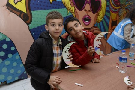 Çocuk festivali başladı