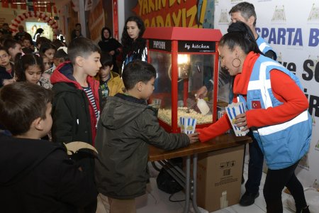 Çocuk festivali başladı