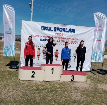 Isparta'da öğrencilerin spora ilgisi arttı