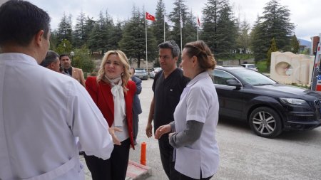 Milletvekili Cesur’dan yaralı vatandaşlara ziyaret