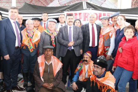 Burdur Teke Yöresi Uluslararası 8. Tarım Ve Hayvancılık Fuarı kapılarını açtı