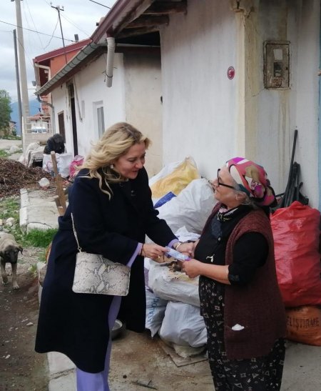Cesur, gezmedik köy bırakmıyor