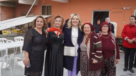 Cesur, gezmedik köy bırakmıyor