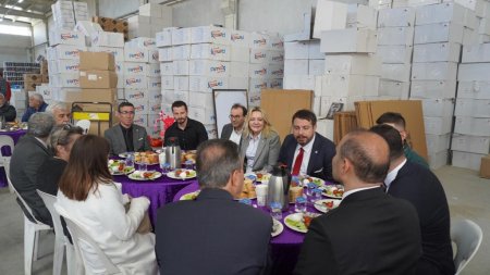 Cesur, Sav Organize Sanayi Bölgesini ziyaret etti