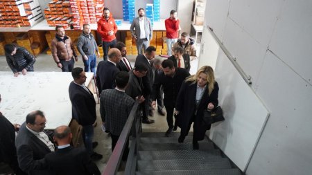 Cesur, Sav Organize Sanayi Bölgesini ziyaret etti