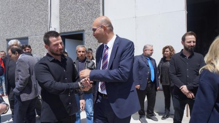 Cesur, Sav Organize Sanayi Bölgesini ziyaret etti