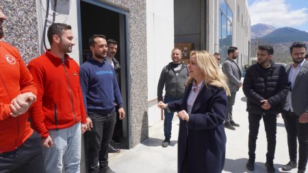 Cesur, Sav Organize Sanayi Bölgesini ziyaret etti