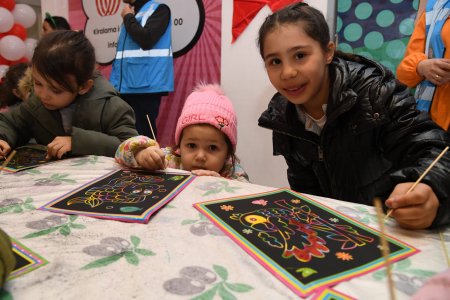 Çocuk festivali sona erdi