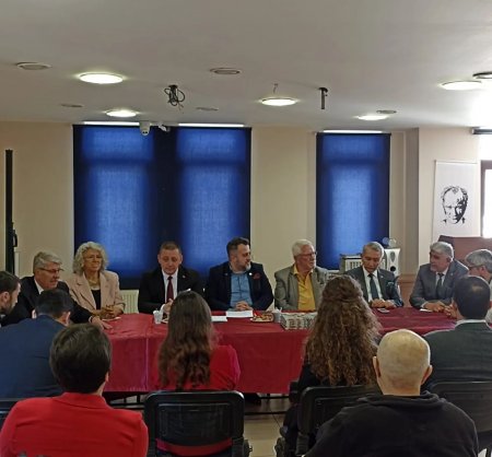 MHP Milletvekili Adayları Mimarlar Odasını ziyaret etti